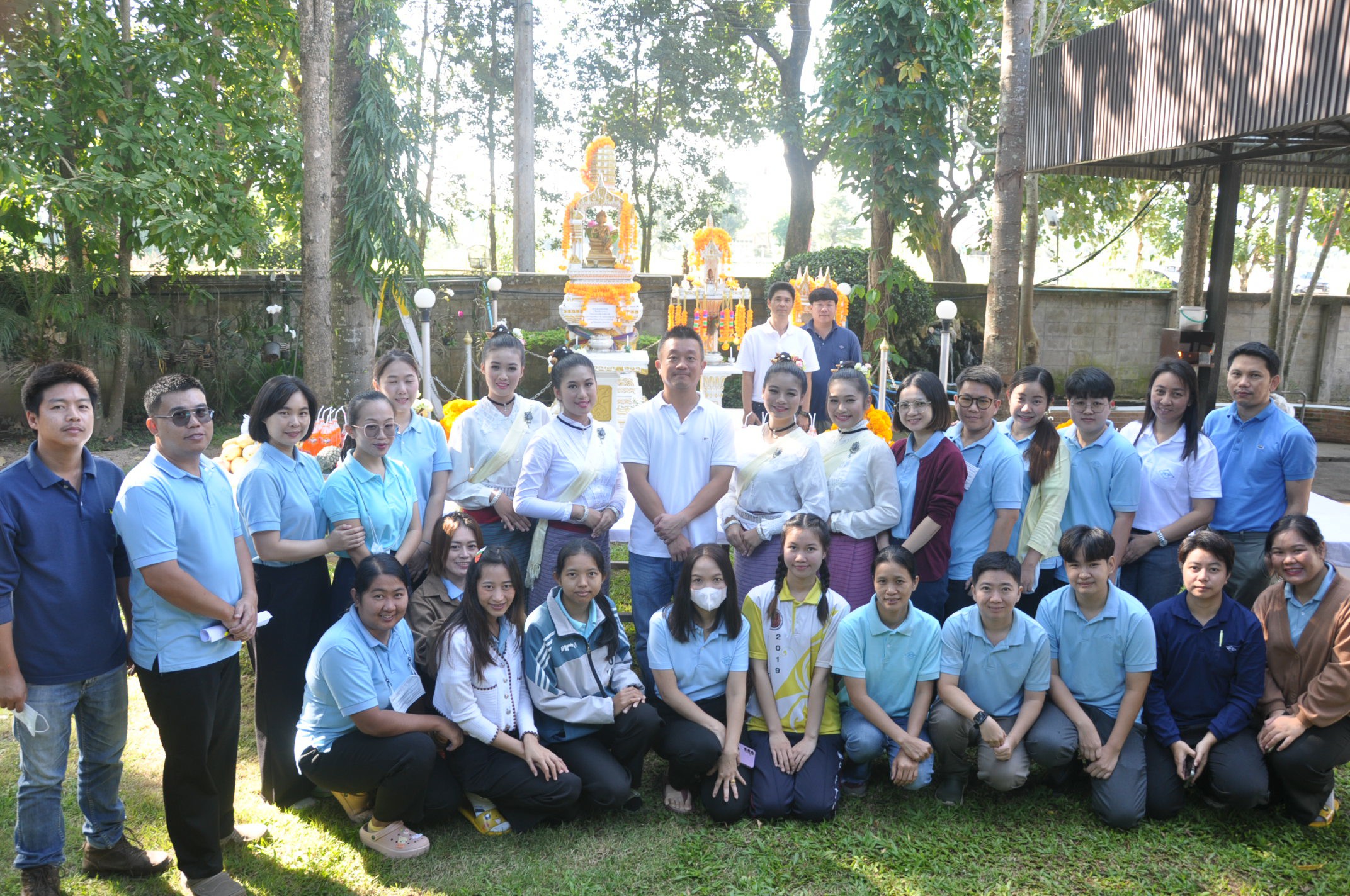 ไหว้พระพรหม